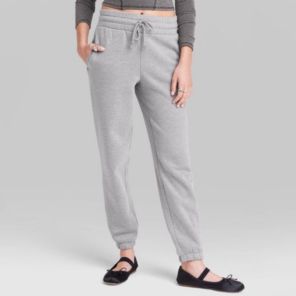 Wild Fable Heather Grey High Rise Tapered Sweatpants